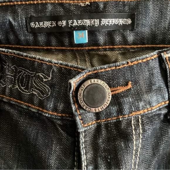 Garden of Earthly Delights 34 - Picture 3 of 6